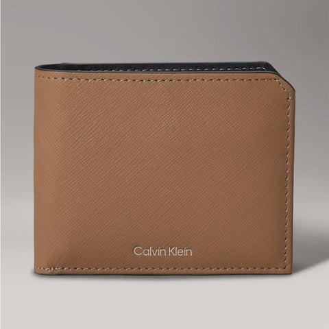 Calvin Klein RFID Leather Slim Bifold Wallet | Calvin Klein RFID防護十字壓紋真皮銀包