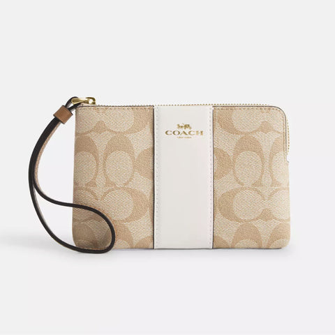 Coach Corner Zip Wristlet In Signature Canvas・Light Khaki Chalk | Coach 經典印花真皮手拿包・Light Khaki Chalk