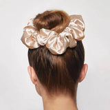 Holiday Satin Pillow Scrunchie 1pc - Champagne | Satin舒適緞面睡眠髮圈 - 香檳金色一個裝